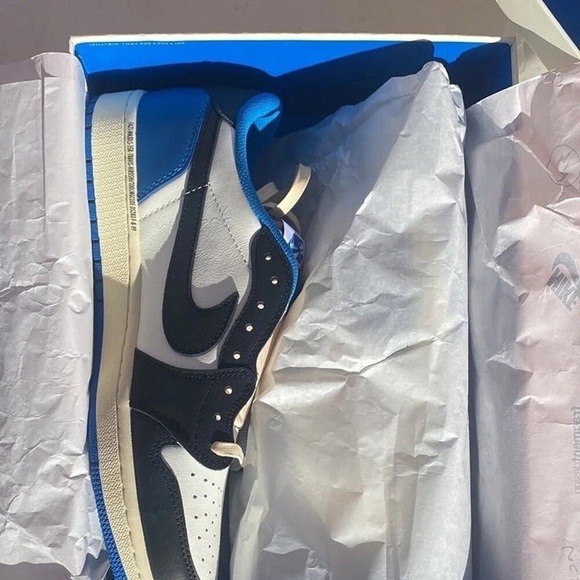 Travis Scott x Air Jordan 1 Retro Low OG ‘Reverse ’ – Size 1
